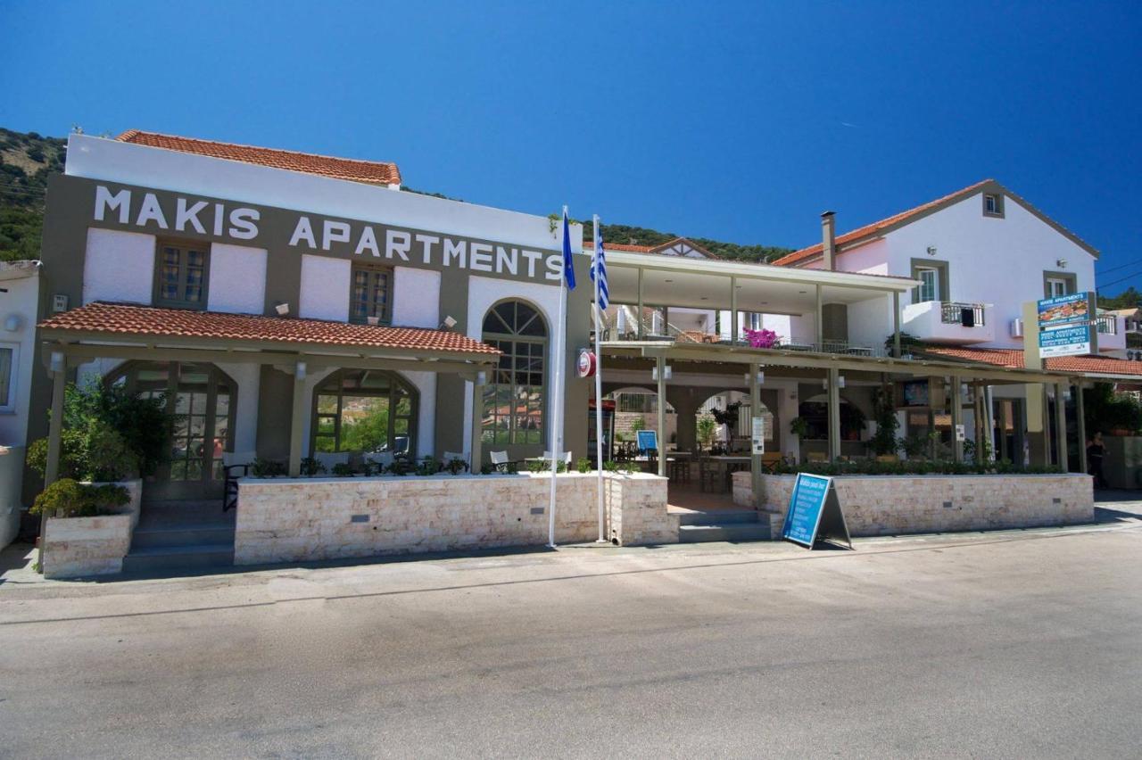 Makis Village-Apartments Agia Efimia Eksteriør billede