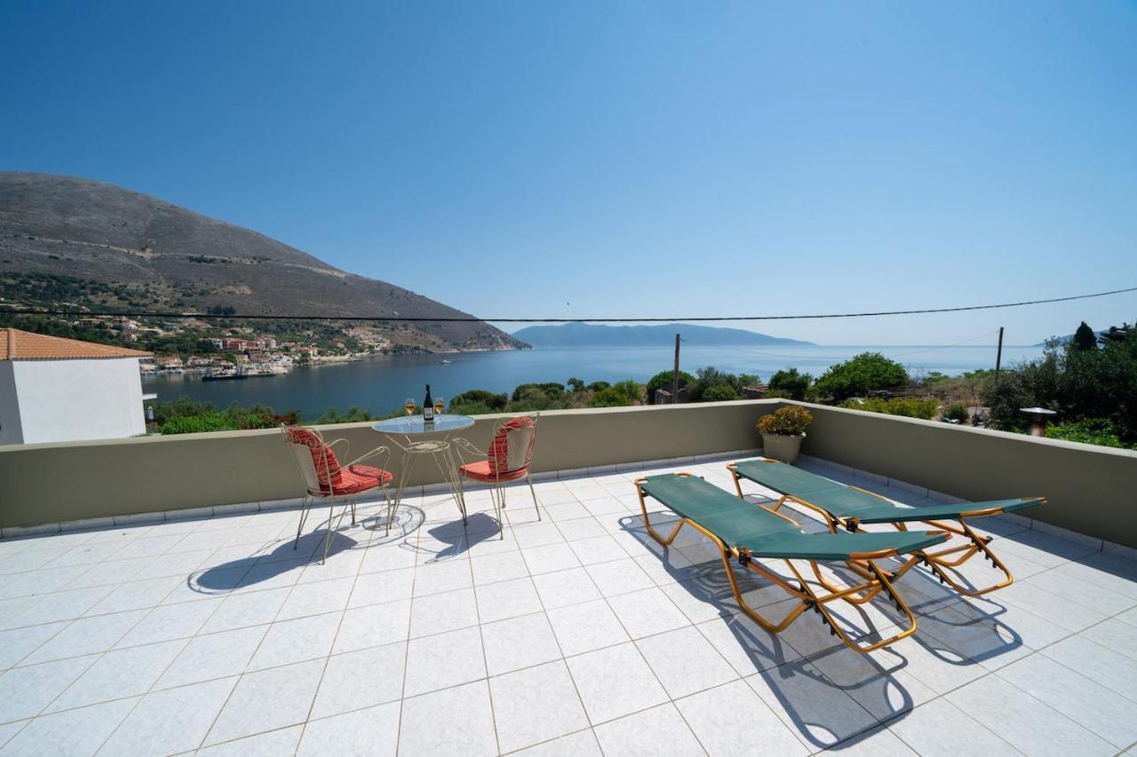 Makis Village-Apartments Agia Efimia Eksteriør billede